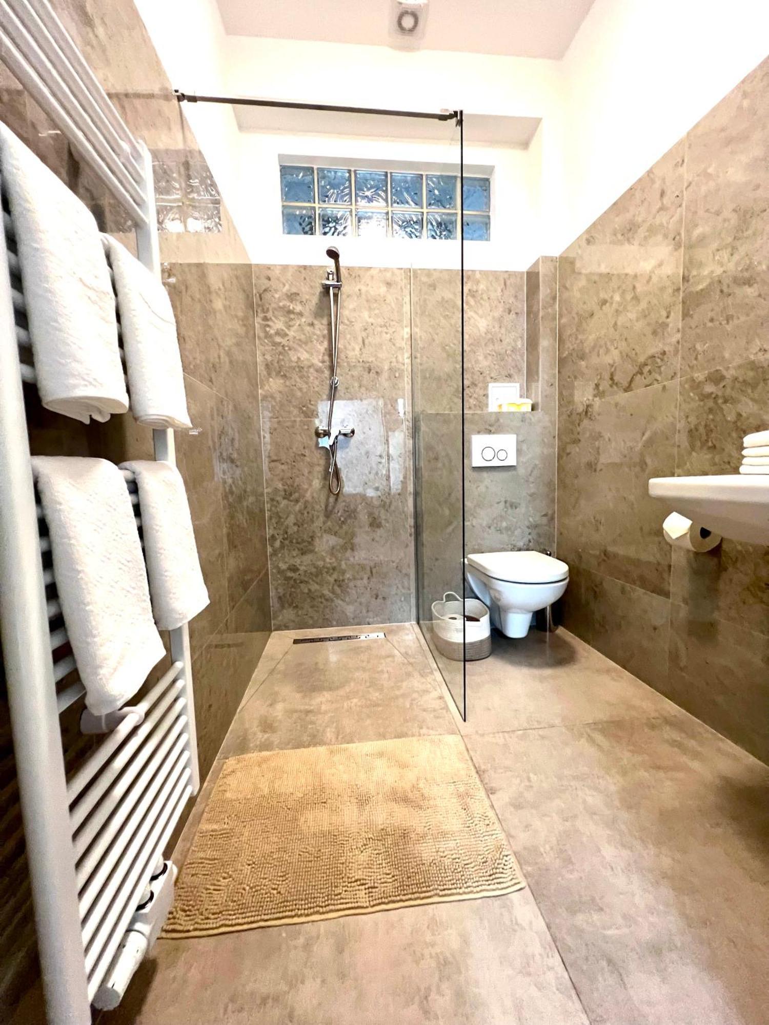 Grosszuegiges App. 2 Schlafzimmer فيينا المظهر الخارجي الصورة